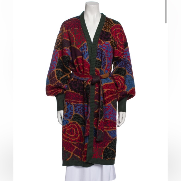 FARM Rio Sweaters - NWT FARM RIO Sweater M